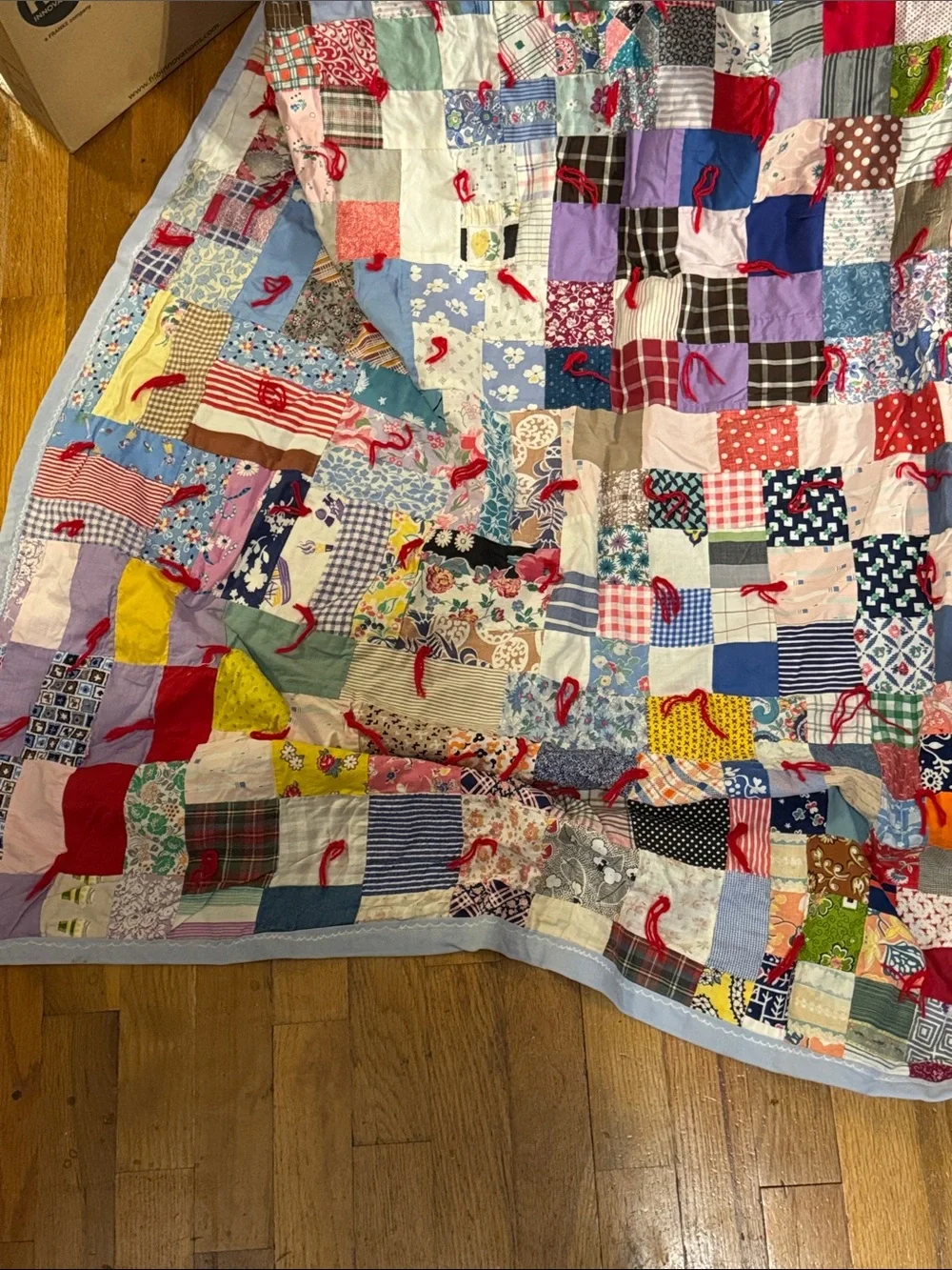 VTG CUSTOM MADE HANDMADE HAND STITCHED ONE OF A KIND GRANDMOTHER QUILT BLANKET
